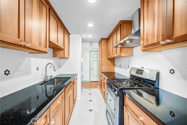 Detail Gallery Image 14 of 39 For 800 E Ocean Bld #902,  Long Beach,  CA 90802 - 1 Beds | 1 Baths