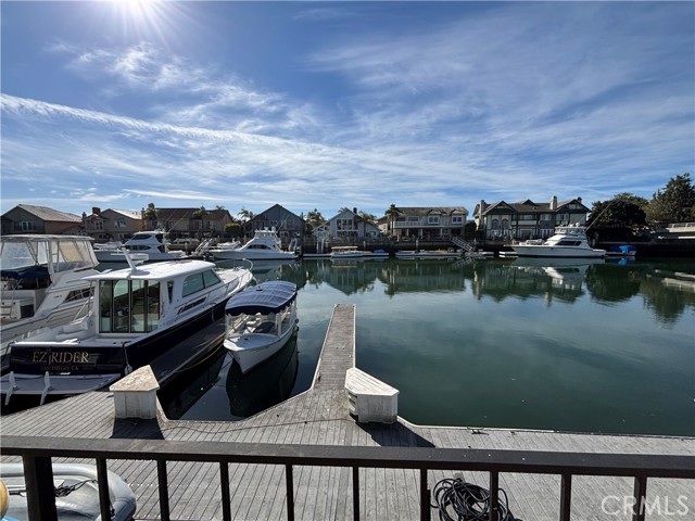Detail Gallery Image 9 of 37 For 16160 Tortola Cir, Huntington Beach,  CA 92649 - 3 Beds | 3 Baths
