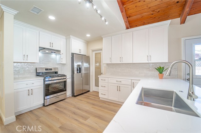 7915 Kingbee Street, Downey, CA, 90242 7915 Kingbee Street, Downey, CA, 90242