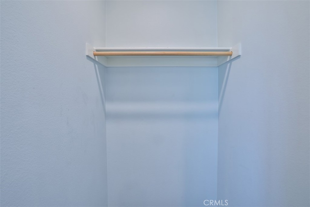 https://media.crmls.org/medias/31c8e55a-66ce-4615-b832-316530e57f10.jpg?preset=X-Large