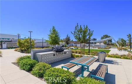 187 Biome, Irvine CA: https://media.crmls.org/medias/31c918ab-e28b-4007-bf8e-aeb2955cf2a6.jpg
