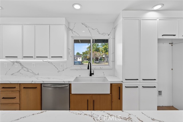 Detail Gallery Image 20 of 54 For 13068 Mineola St, Arleta,  CA 91331 - 3 Beds | 2 Baths