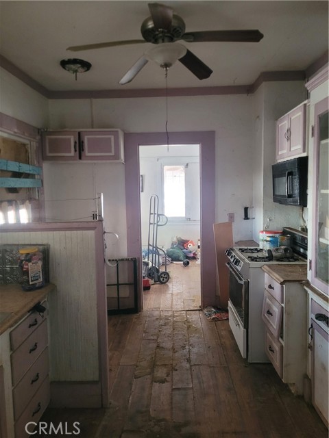 Detail Gallery Image 7 of 31 For 83040 Magnolia Ave, Trona,  CA 93562 - 3 Beds | 1 Baths