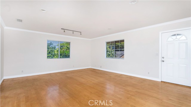 2116 Marine Avenue, Gardena CA: https://media.crmls.org/medias/31ca46a9-2d28-485d-9f58-43a437c35a96.jpg