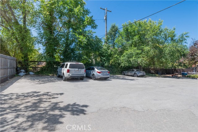 7116 7124 Sombrilla Ave, Atascadero CA: https://media.crmls.org/medias/31cb540b-3f24-49e3-a0cf-7a0b64a9c20f.jpg