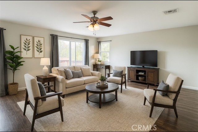 Detail Gallery Image 10 of 60 For 11818 Amethyst Ct, Jurupa Valley,  CA 91752 - 6 Beds | 3 Baths