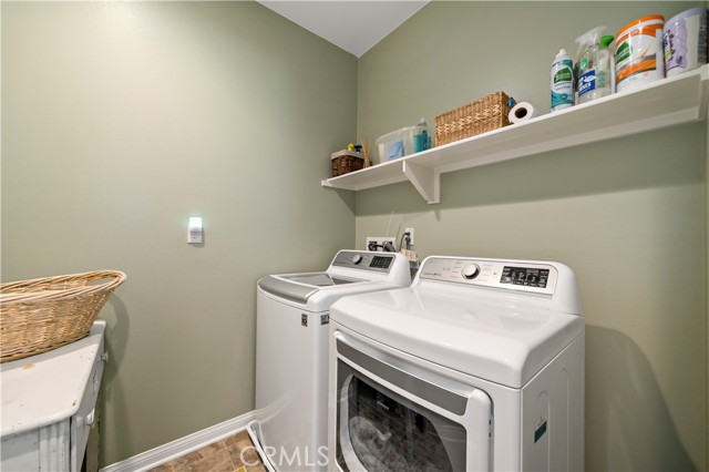 Detail Gallery Image 36 of 69 For 30841 Bloomfest St, Murrieta,  CA 92563 - 4 Beds | 2/1 Baths