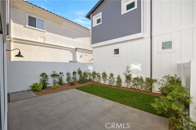 Detail Gallery Image 38 of 47 For 2100 Harriman Ln, Redondo Beach,  CA 90278 - 5 Beds | 4/1 Baths