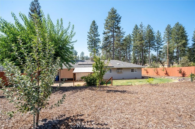 6354 Berkshire Avenue, Paradise CA: https://media.crmls.org/medias/31ce306b-5fc3-47bc-a955-ef8ef48df5dc.jpg
