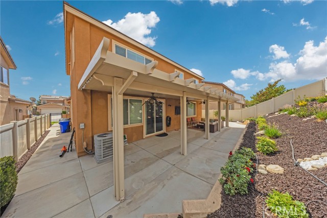 Detail Gallery Image 39 of 44 For 17984 Valerian Way, San Bernardino,  CA 92407 - 4 Beds | 3 Baths
