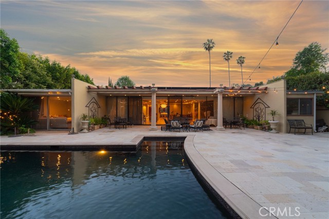 15737 Sutton Street, Encino CA: https://media.crmls.org/medias/31cf1039-ea86-448b-9b60-3faee237ebf3.jpg