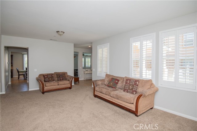 12934 Pearblossom Street, Hesperia CA: https://media.crmls.org/medias/31d0a030-cdfe-4f33-a711-517fcfa2ab83.jpg