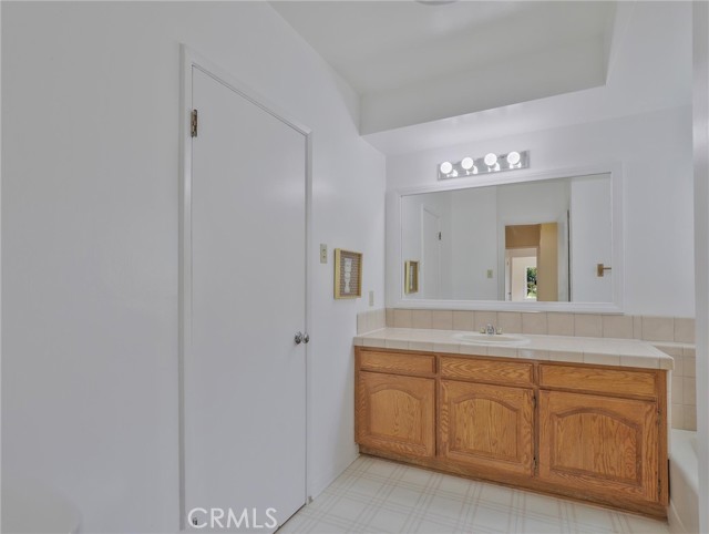 1017 Cordova Avenue, Glendale CA: https://media.crmls.org/medias/31d0c177-3e31-49e5-923b-cb644ea06ee4.jpg