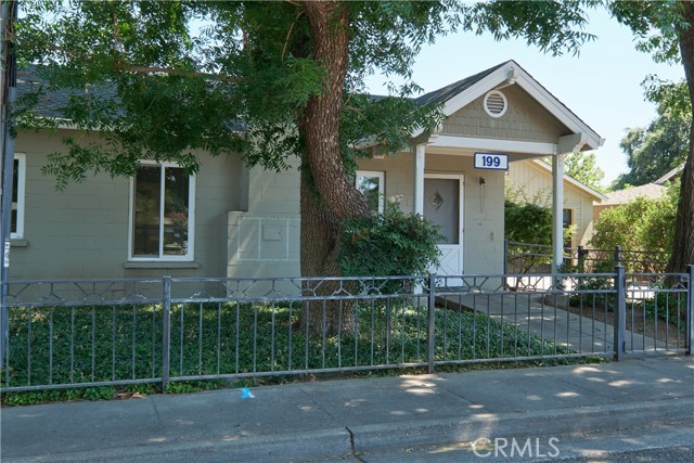 Detail Gallery Image 4 of 46 For 199 E Shasta Ave, Chico,  CA 95973 - 2 Beds | –/2 Baths