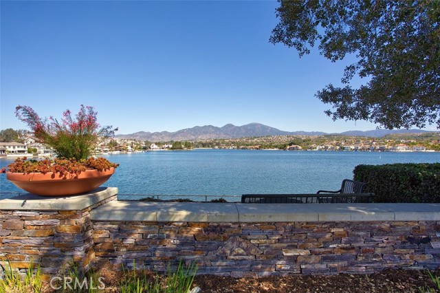 23524 Ribalta, Mission Viejo CA: https://media.crmls.org/medias/31d19060-5027-4d72-9a00-97a38e4f1d46.jpg