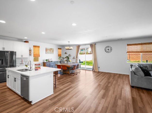 Detail Gallery Image 2 of 9 For 36626 Sevilla, Beaumont,  CA 92223 - 5 Beds | 3 Baths