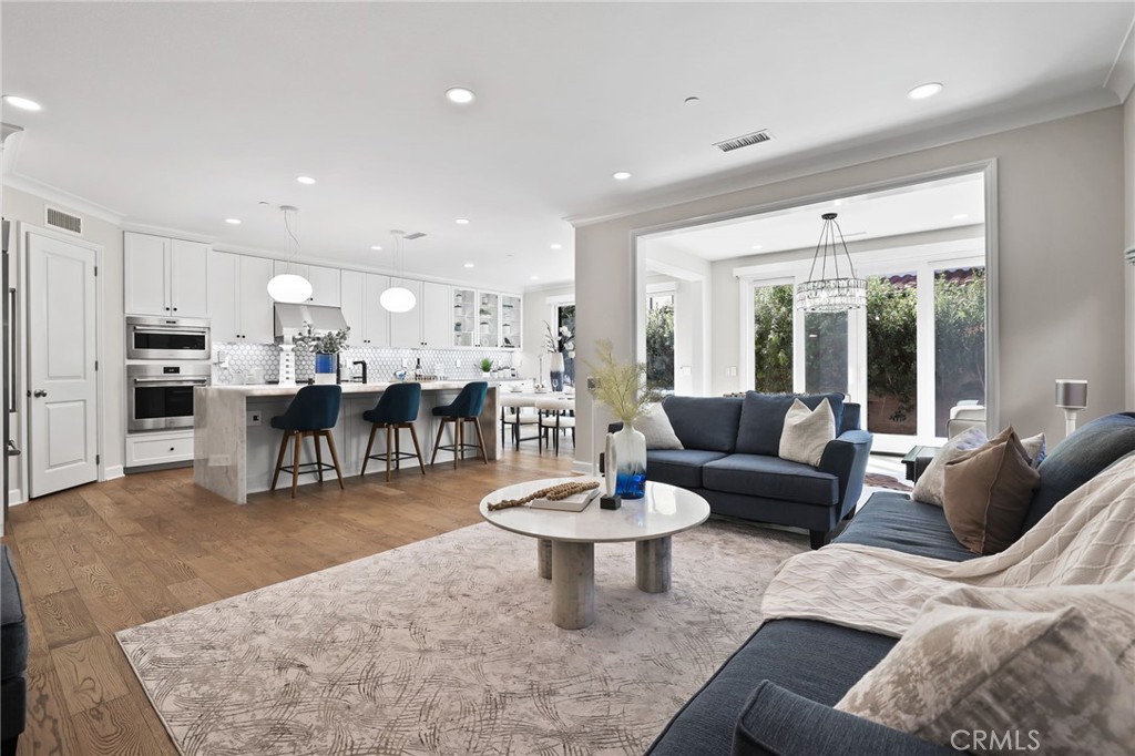 MLS #OC26158756 image #12
