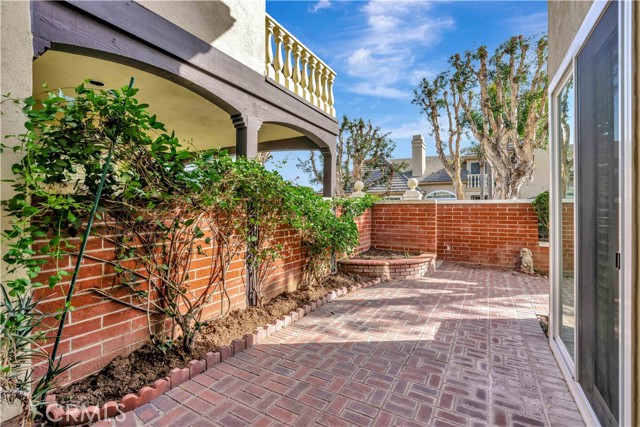 Detail Gallery Image 41 of 47 For 19462 Ironwood Ln, Huntington Beach,  CA 92648 - 3 Beds | 2/1 Baths