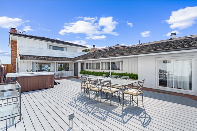 Detail Gallery Image 21 of 36 For 11 Harbor Is, Newport Beach,  CA 92660 - 3 Beds | 2 Baths