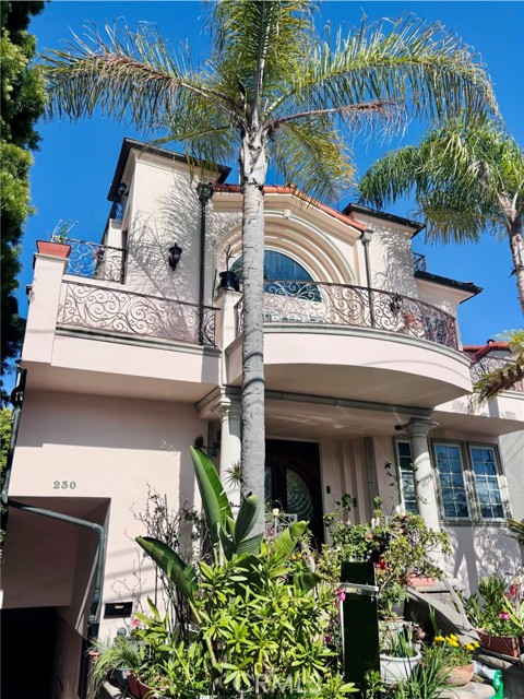 230 Ardmore Avenue, Hermosa Beach, California 90254, 3 Bedrooms Bedrooms, ,3 BathroomsBathrooms,Residential,For Sale,Ardmore,SB26078929