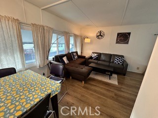 Detail Gallery Image 6 of 19 For 15621 Beach #80,  Westminster,  CA 92683 - 2 Beds | 2 Baths