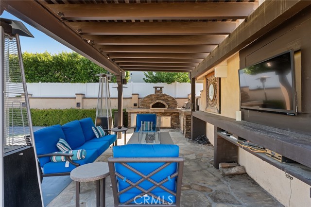 Detail Gallery Image 20 of 31 For 22639 Calvert St #F,  Woodland Hills,  CA 91367 - 1 Beds | 1 Baths