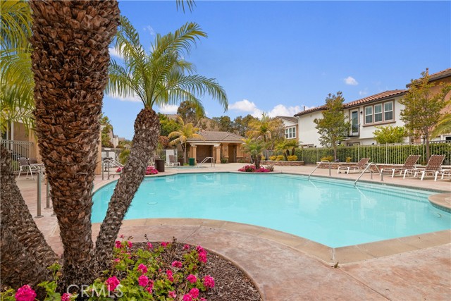 2889 Plaza Del Amo, Torrance CA: https://media.crmls.org/medias/31d721f6-362f-4b8d-a362-f40be3216b42.jpg