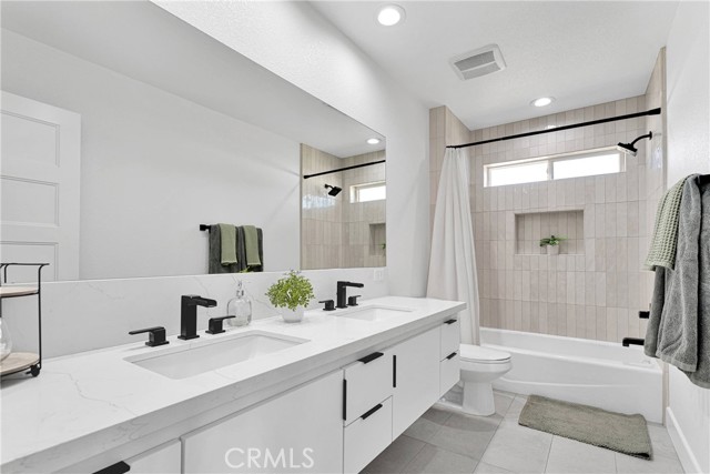 Detail Gallery Image 33 of 47 For 16383 Ridge View Dr, Apple Valley,  CA 92307 - 4 Beds | 2/1 Baths