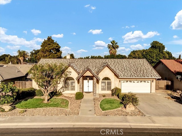 Detail Gallery Image 5 of 53 For 1219 University Ave, Hanford,  CA 93230 - 3 Beds | 2 Baths