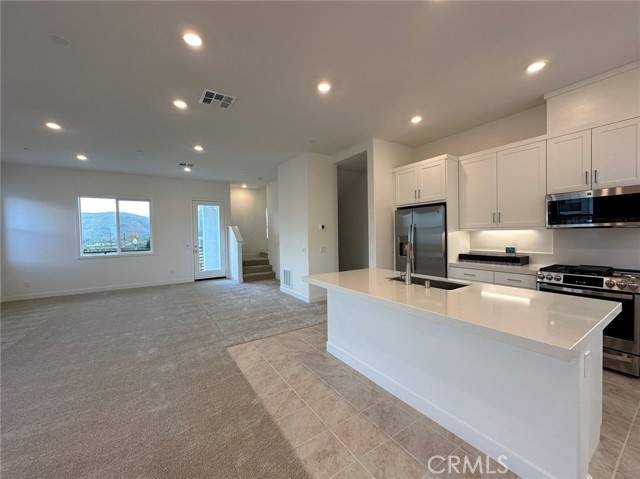 Detail Gallery Image 16 of 26 For 206 Sash, Irvine,  CA 92618 - 4 Beds | 3/1 Baths