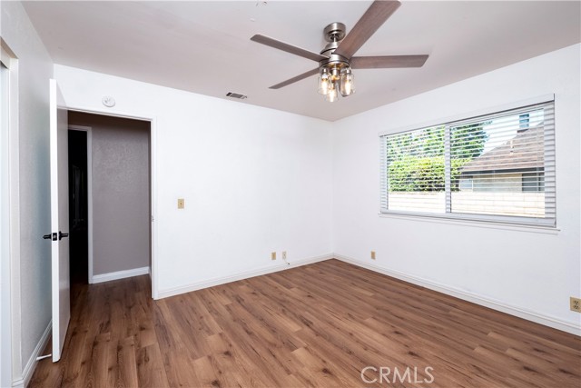 Image 15 of 39 For 17875 Idyllwild Lane