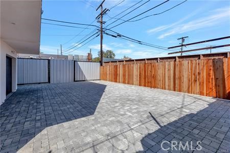 Detail Gallery Image 13 of 24 For 8418 S Main St, Los Angeles,  CA 90003 - – Beds | – Baths