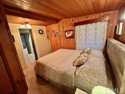 27048 State Highway 189, Blue Jay CA: https://media.crmls.org/medias/31daf16f-9cb9-459a-82b5-d7fe4584daaf.jpg