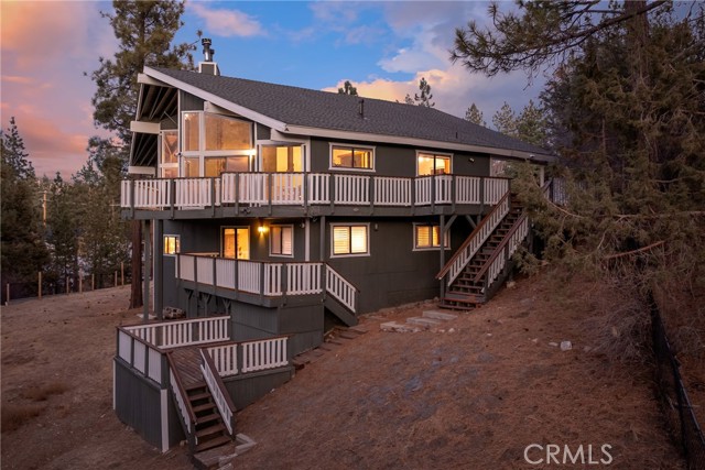 Detail Gallery Image 2 of 34 For 521 Division Dr, Big Bear City,  CA 92314 - 6 Beds | 4 Baths