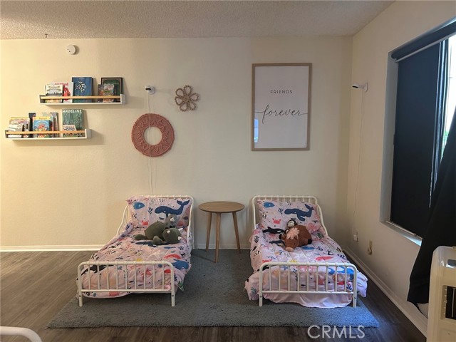 4831 Lago Drive, Huntington Beach CA: https://media.crmls.org/medias/31dd27a3-3100-4883-8002-d7d823b7c922.jpg
