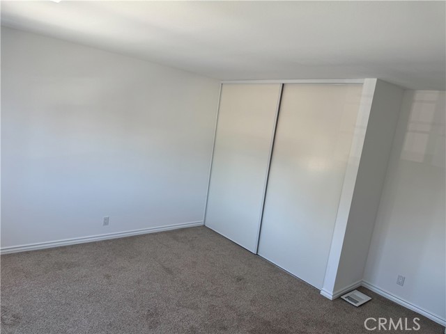 21041 Shaw Lane, Huntington Beach CA: https://media.crmls.org/medias/31dd6e1b-0d40-4a9d-9fee-8f5def322f1b.jpg