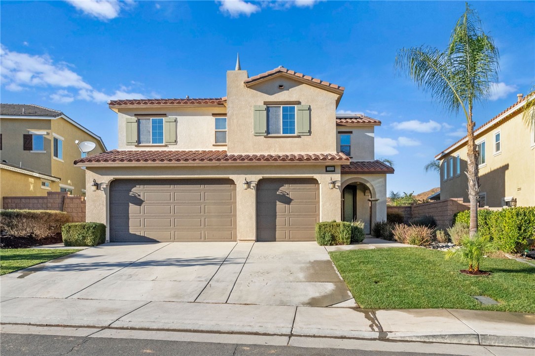 Detail Gallery Image 4 of 75 For 36400 Yarrow Ct, Lake Elsinore,  CA 92532 - 4 Beds | 3/1 Baths