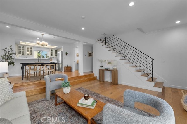 Detail Gallery Image 6 of 46 For 1006 Palm Ln, Redondo Beach,  CA 90278 - 2 Beds | 2 Baths
