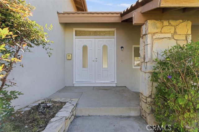 Detail Gallery Image 4 of 36 For 29166 Flowerpark Dr, Canyon Country,  CA 91387 - 3 Beds | 2/1 Baths