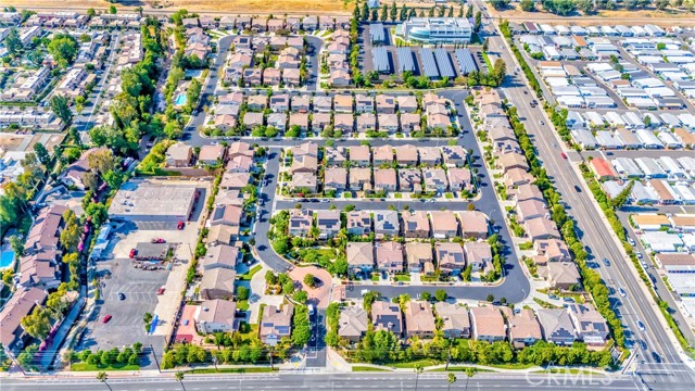 1330 W Marigold Avenue, La Habra CA: https://media.crmls.org/medias/31df9431-ed43-46f1-8eef-28e12002bc9d.jpg