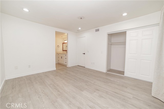 Detail Gallery Image 16 of 36 For 12141 Centralia St #208,  Lakewood,  CA 90715 - 2 Beds | 2 Baths