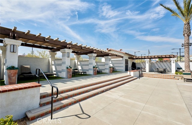 Detail Gallery Image 49 of 55 For 16554 Stone Pine Ln, Fontana,  CA 92336 - 3 Beds | 2/1 Baths