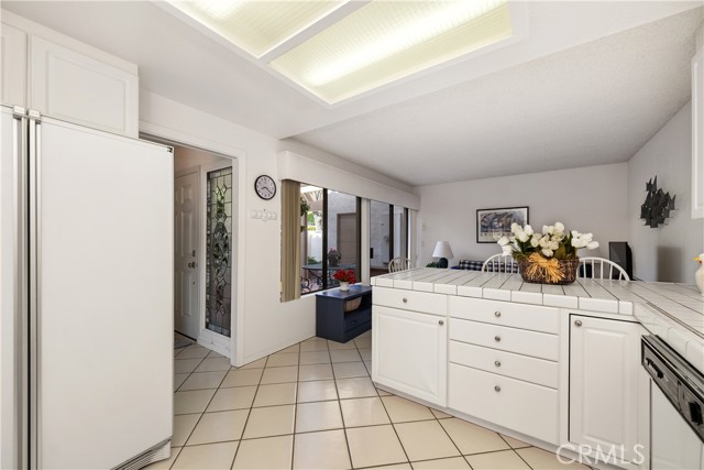 Kitchen toward Front Entry