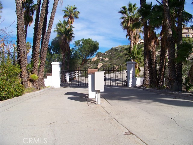 42540 Brix, Hemet CA: https://media.crmls.org/medias/31e21f6b-e85a-4cfa-856e-6a5703267a00.jpg