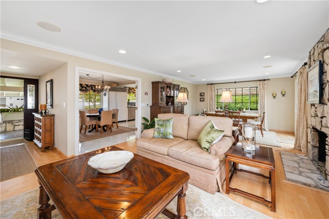 Living,Dining,Kitchen