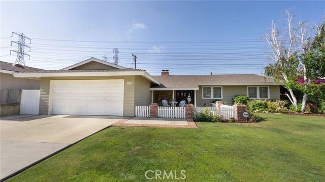 1126 E Chestnut Ave, Orange, CA 92867