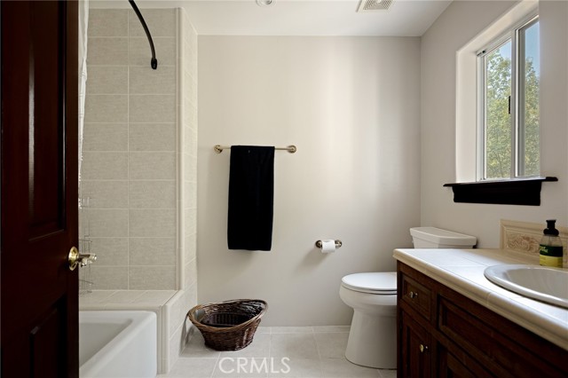 Detail Gallery Image 28 of 30 For 1036 Mallard Dr, Lake Arrowhead,  CA 92352 - 5 Beds | 4/1 Baths