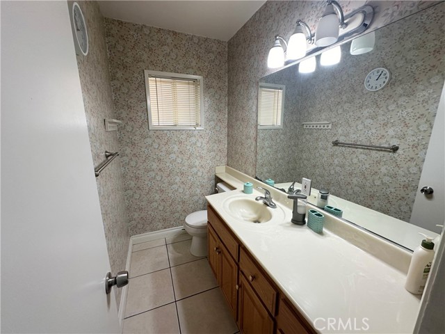 Detail Gallery Image 11 of 14 For 2520 W Greenleaf Ave, Anaheim,  CA 92801 - 3 Beds | 1/1 Baths