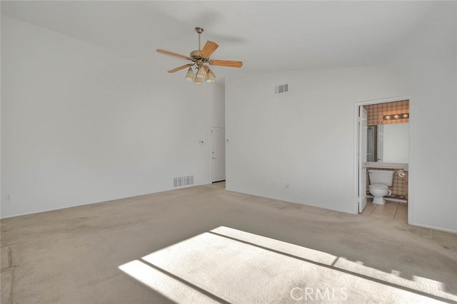 Detail Gallery Image 29 of 60 For 19149 Catalina, Apple Valley,  CA 92308 - 4 Beds | 3/1 Baths