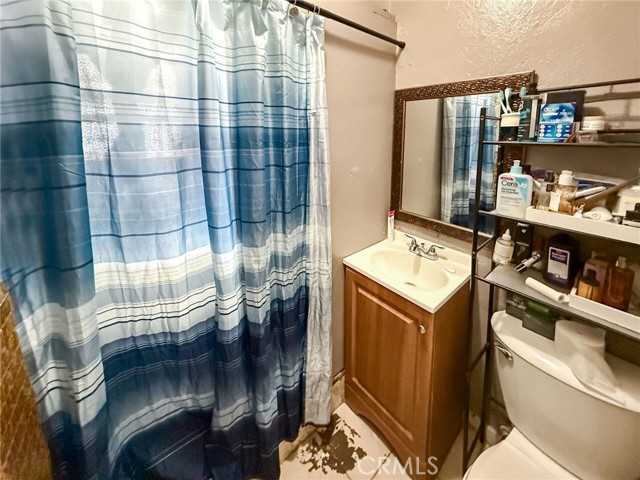 Detail Gallery Image 33 of 40 For 242 S Buena Vista St, Hemet,  CA 92543 - 4 Beds | 2 Baths
